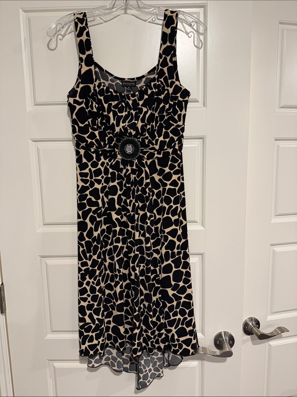 Enfocus Studio Black and Beige Giraffe-Print Midi Dress with Center Rosette